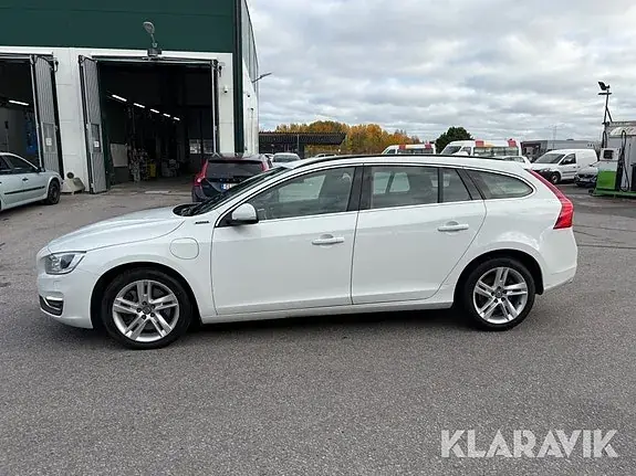 Volvo V60 2018 photo 2