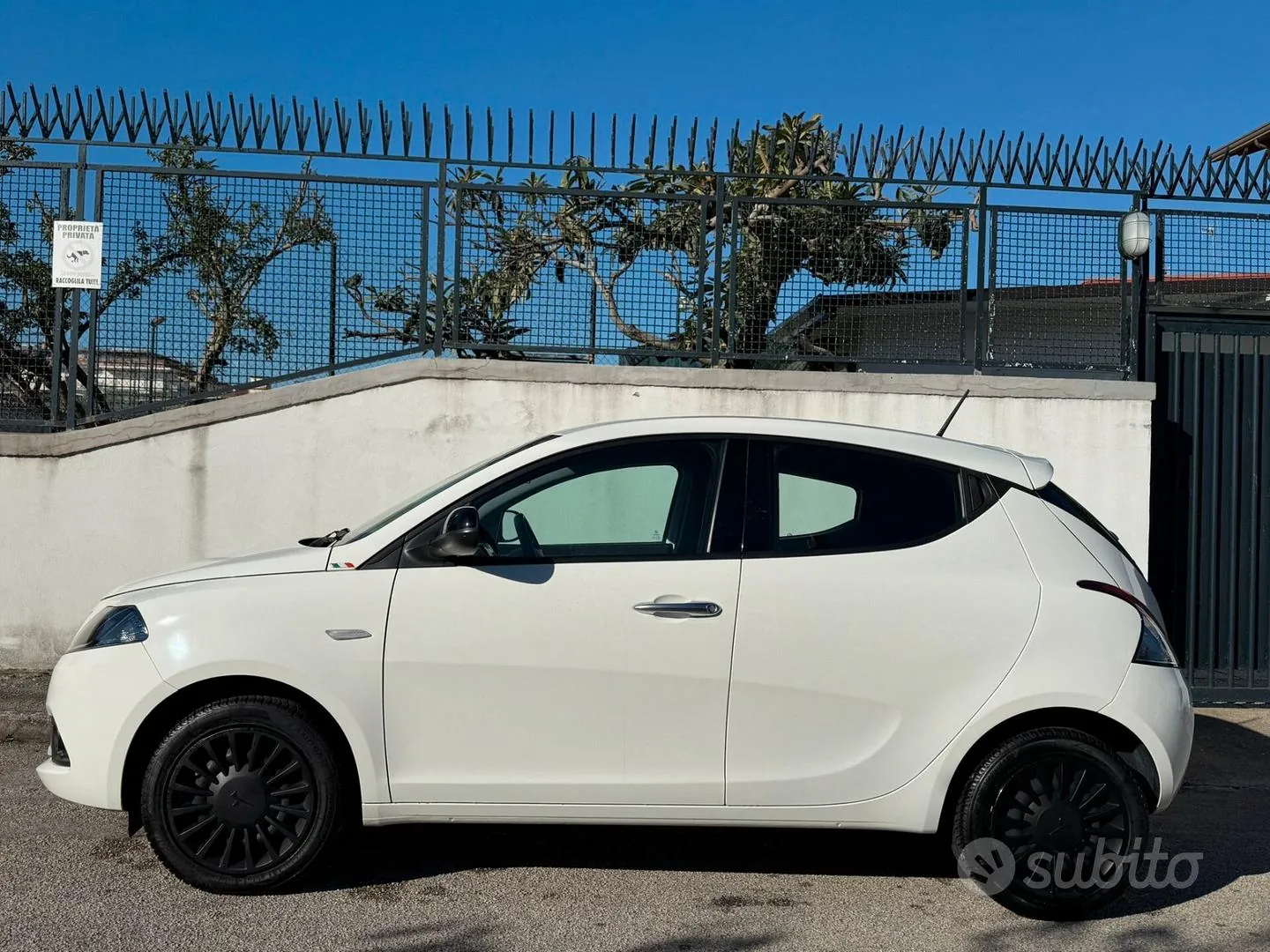 Lancia Ypsilon 2022 photo 4