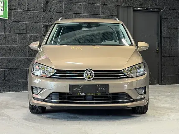 Volkswagen Golf Sportsvan 2015 photo 2
