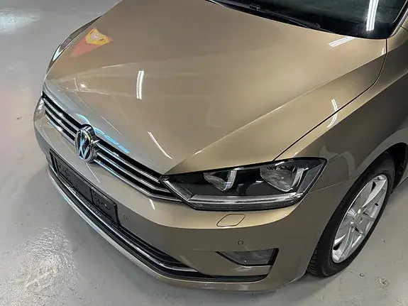 Volkswagen Golf Sportsvan 2015 photo 4