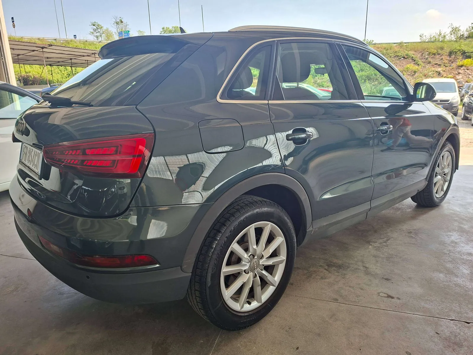 Audi Q3 2017 photo 4