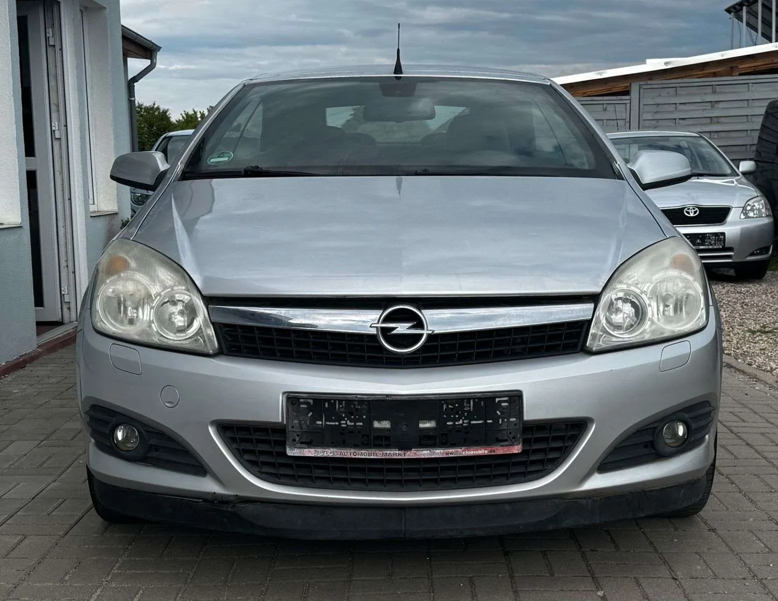 Opel Astra H 2007 photo 2