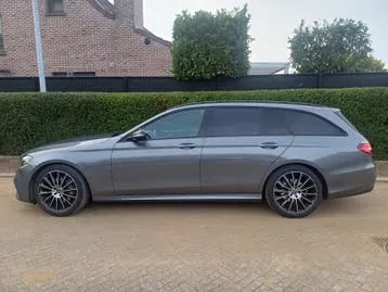 Mercedes-Benz E200D