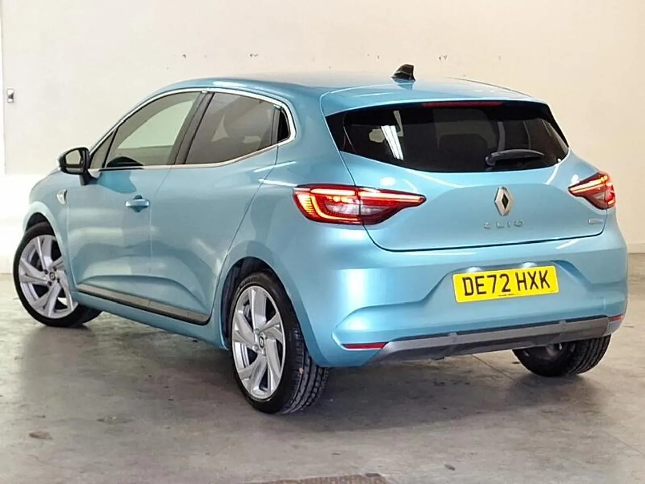 Renault Clio 2022 photo 2
