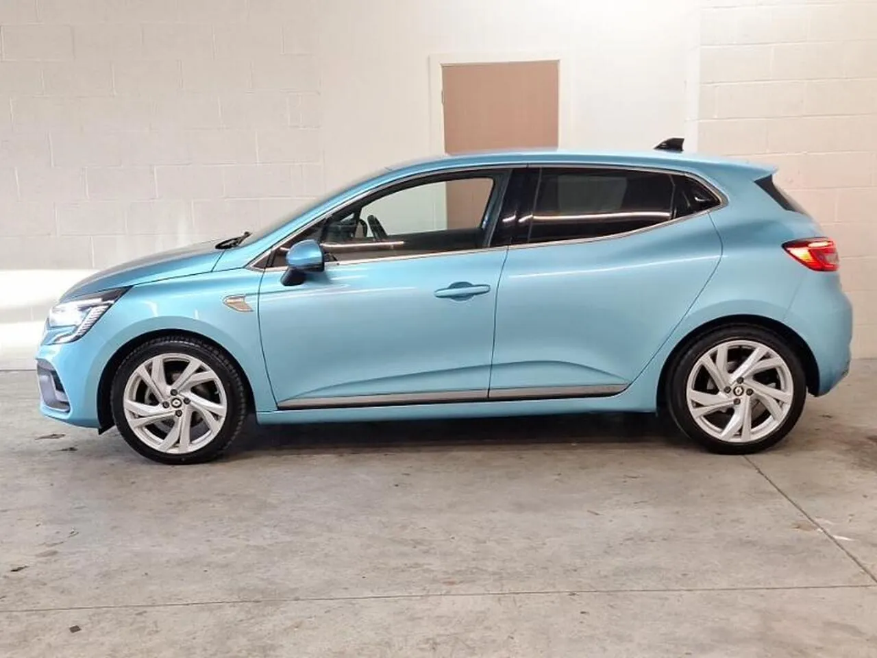 Renault Clio 2022 photo 4