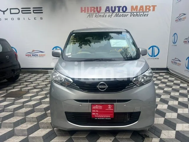 Nissan Dayz 2024 photo 2