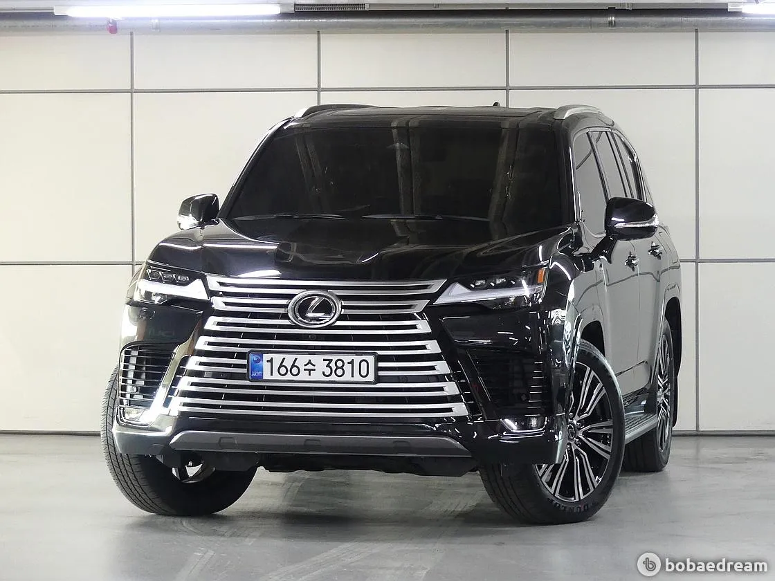 Lexus Lx 700H