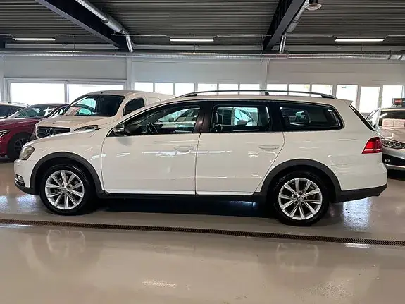 Volkswagen Passat Alltrack 2014 photo 4