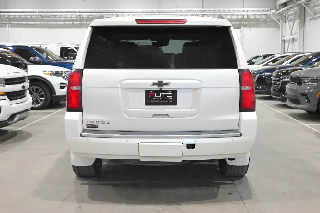 Chevrolet Tahoe 2015 photo 4