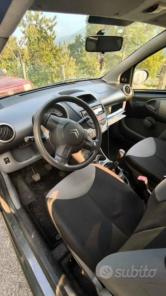 Citroen C1 2010 photo 2