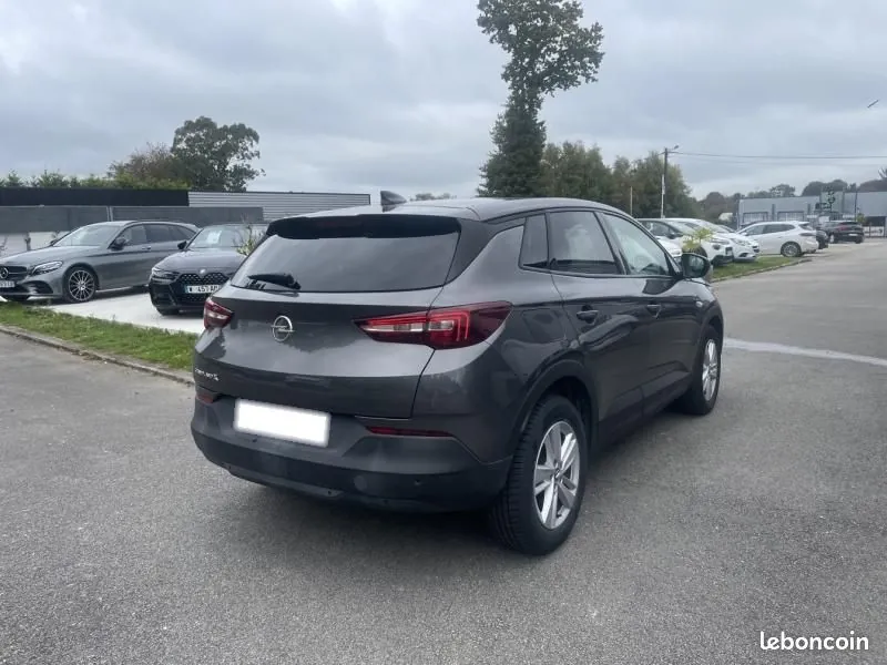 Opel Grandland X 2020 photo 4