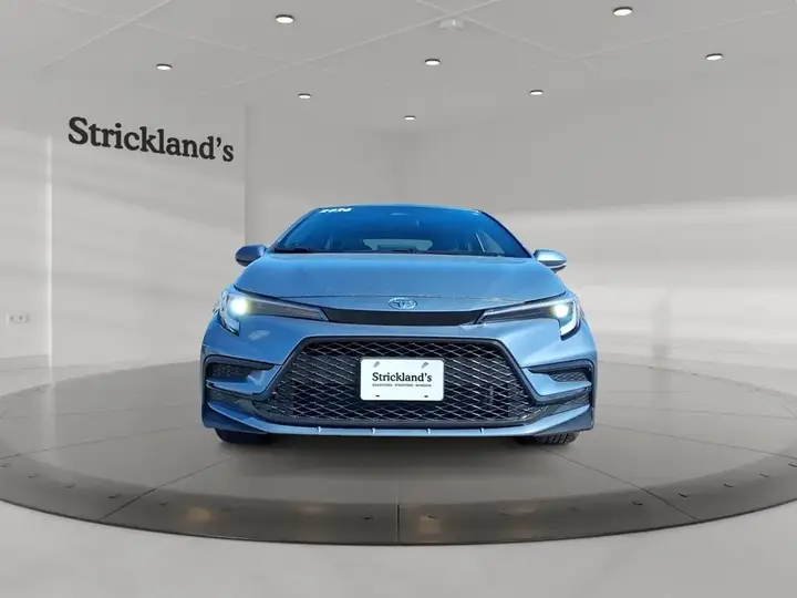 Toyota Corolla 2026 photo 2