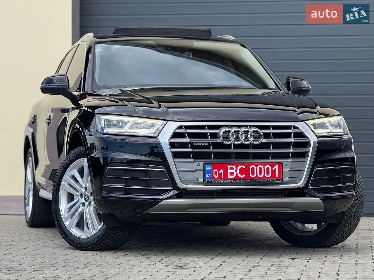 Audi Q5 2017 photo 3