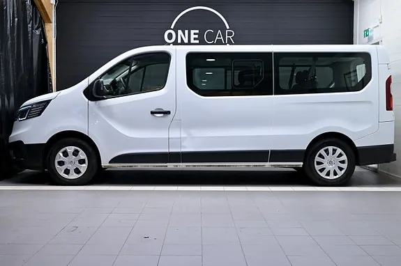 Renault Trafic 2023 photo 3
