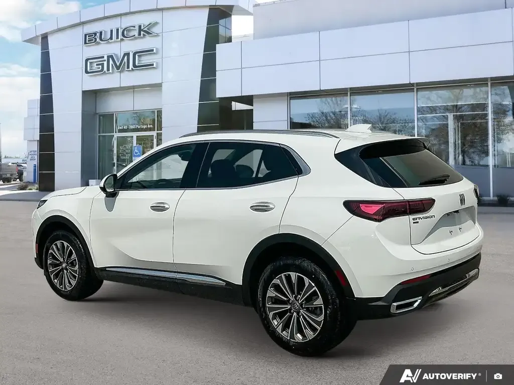 Buick Envision 2026 photo 5