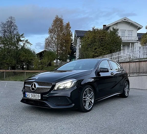 Mercedes-Benz A180 2017 photo 4