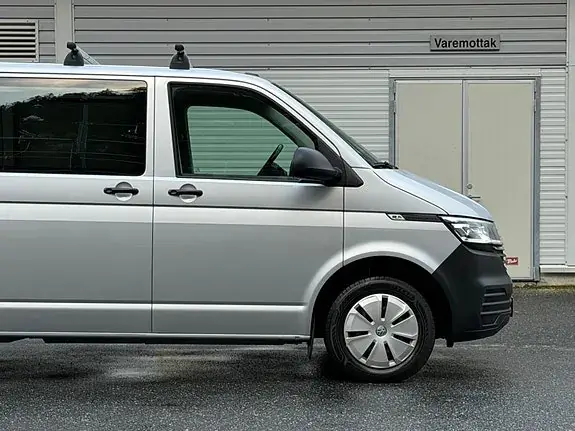 Volkswagen Transporter 2023 photo 4