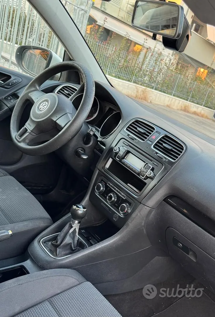 Volkswagen Golf 2009 photo 5
