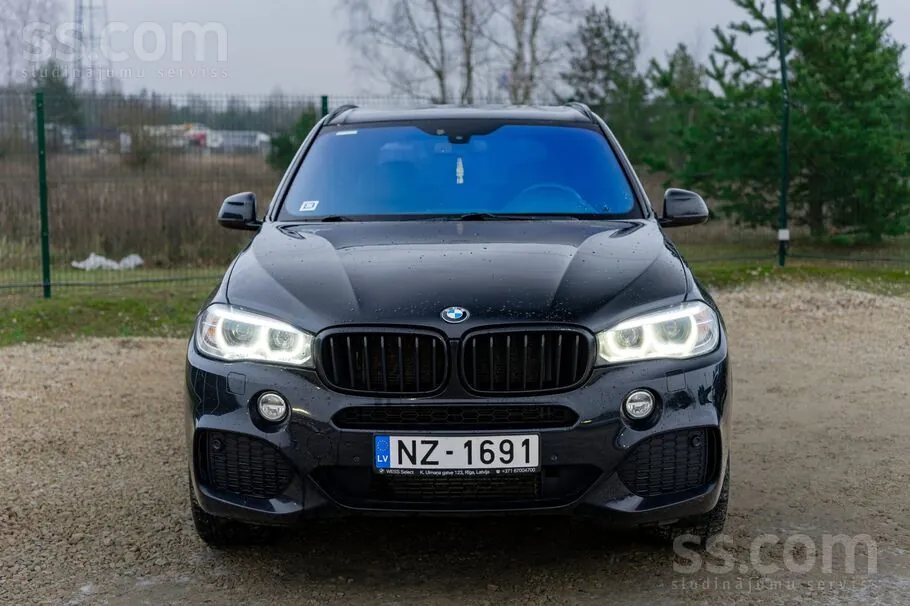 BMW X5 2014 photo 2