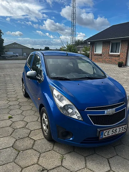 Chevrolet Spark 2011 photo 3
