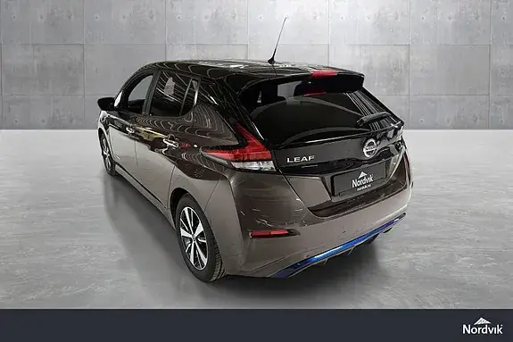 Nissan Leaf 2018 photo 4