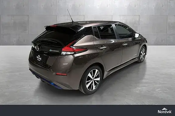 Nissan Leaf 2018 photo 5