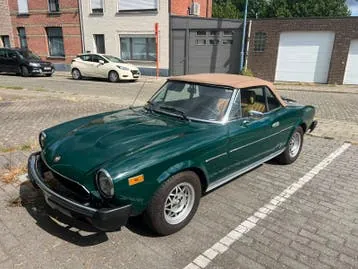 Fiat 124 Spider