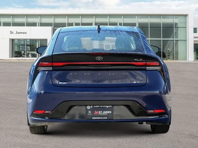 Toyota Prius 2024 photo 4