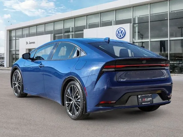 Toyota Prius 2024 photo 3