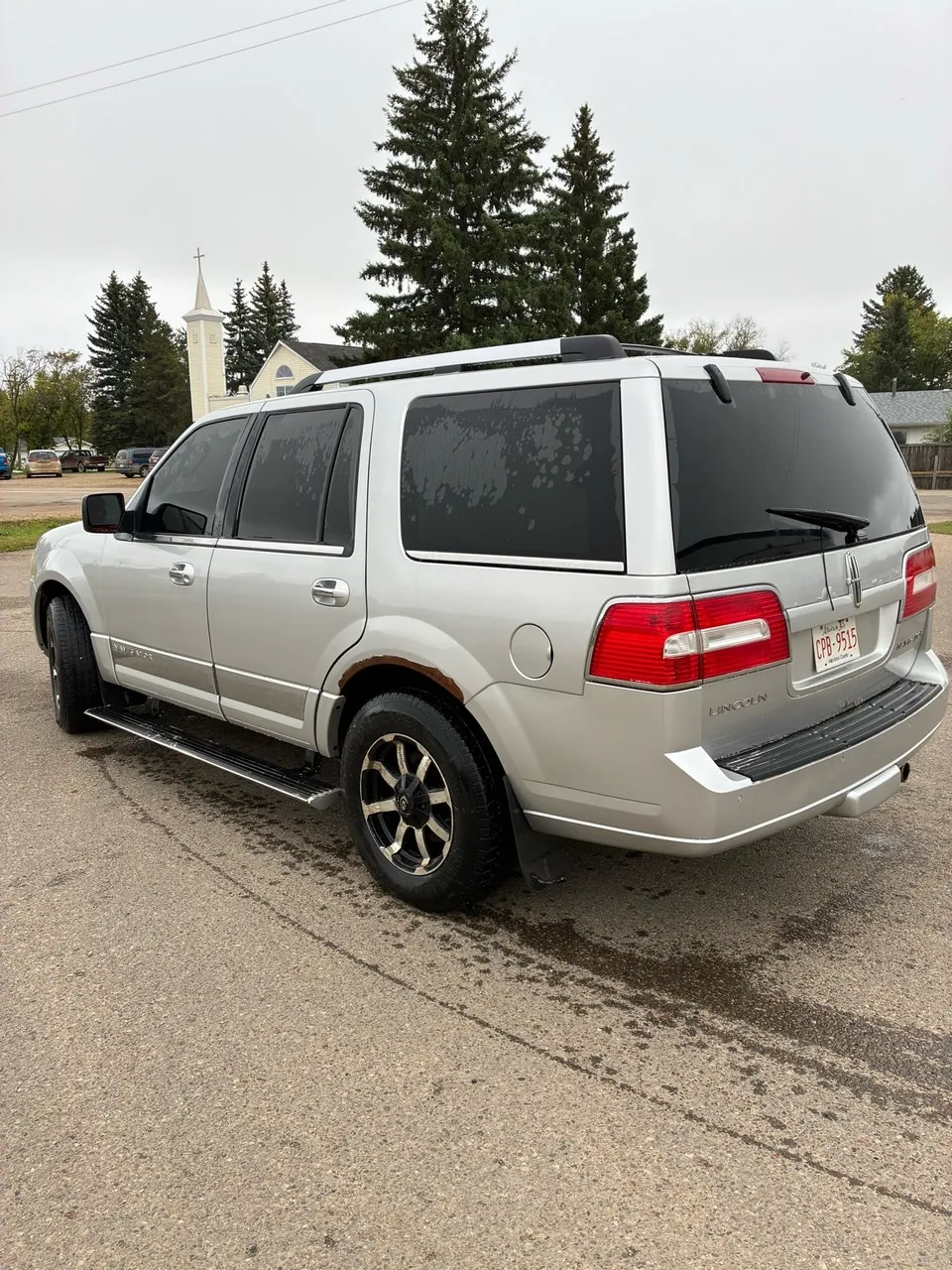 Lincoln Navigator 2011 photo 3