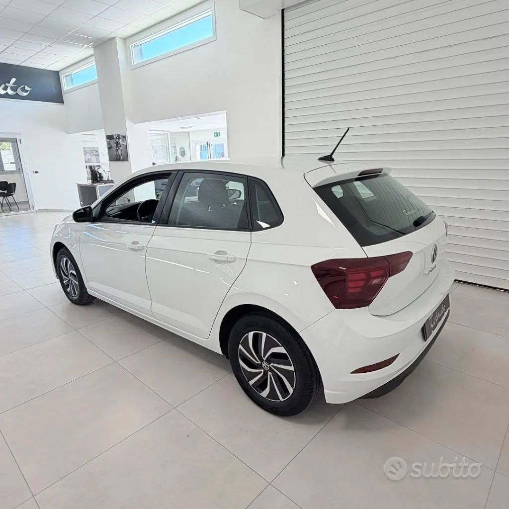 Volkswagen Polo 2023 photo 5