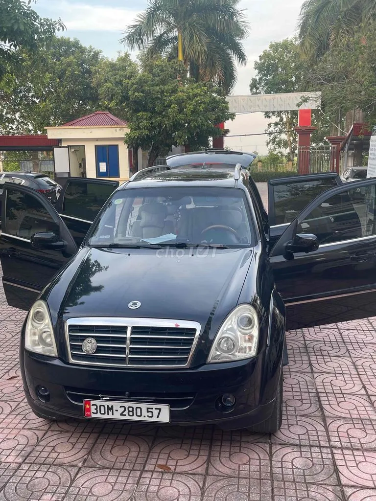 KG Mobility Rexton 2008 photo 2