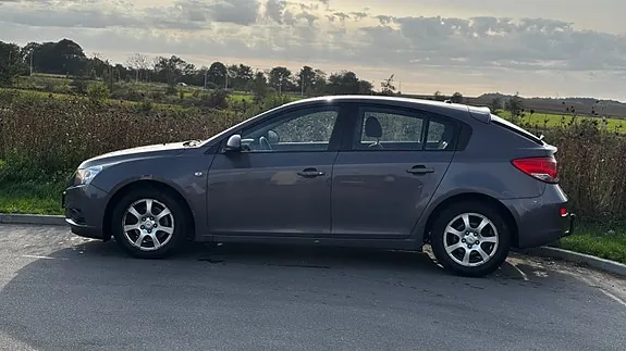 Chevrolet Cruze 2012 photo 4