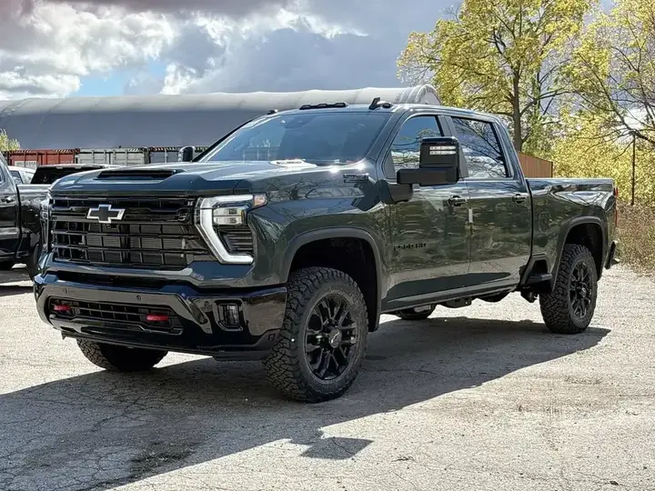 Chevrolet Silverado 2500 2026 photo 4