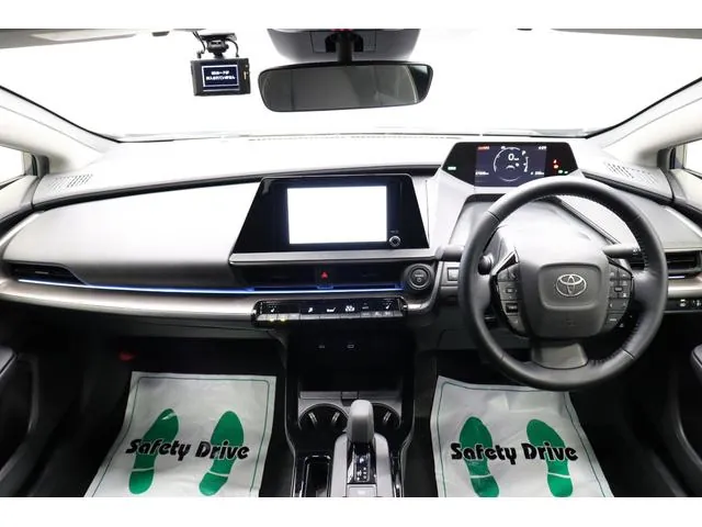 Toyota Prius 2023 photo 4