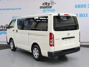 Toyota Hiace 2020 photo 3