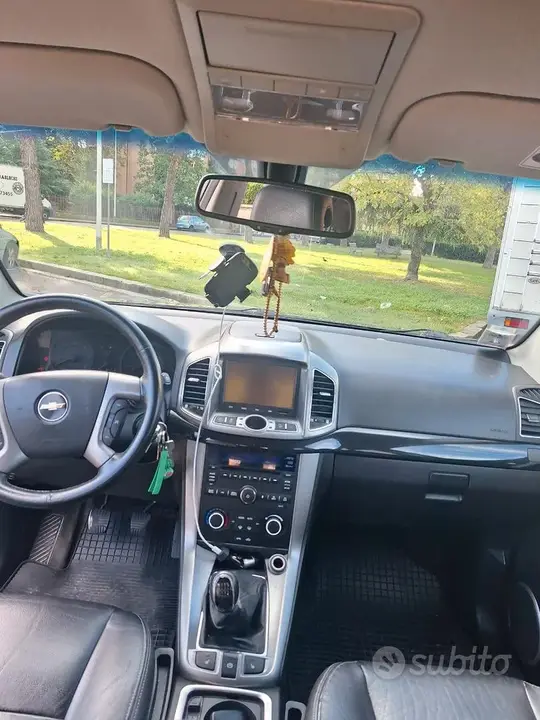Chevrolet Captiva 2011 photo 4