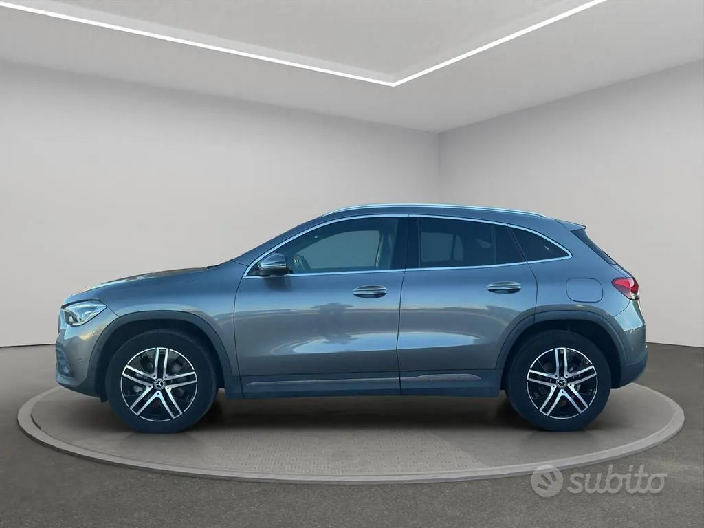 Mercedes-Benz Gla 2020 photo 2