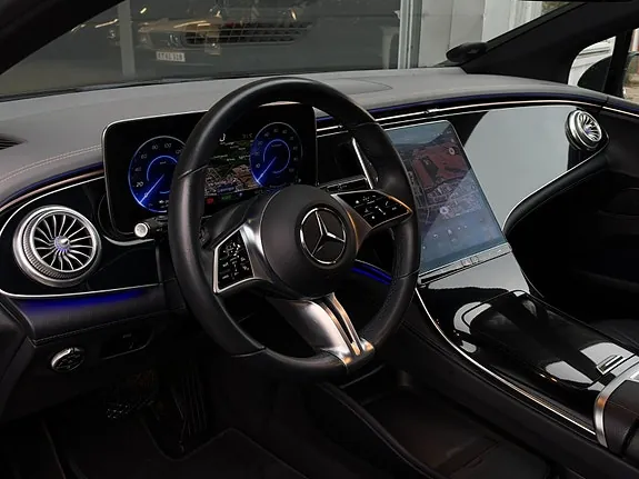 Mercedes-Benz Eqe350 2022 photo 2