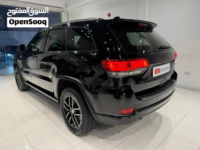 Jeep Grand Cherokee 2017 photo 2