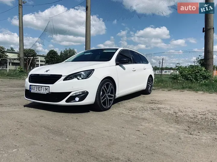 Peugeot 308 2014 photo 4