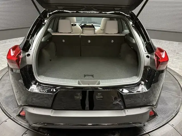 Lexus Ux 2025 photo 5