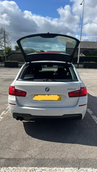 BMW 5 Series 2015 photo 5