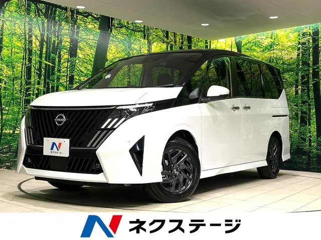 Nissan Serenade