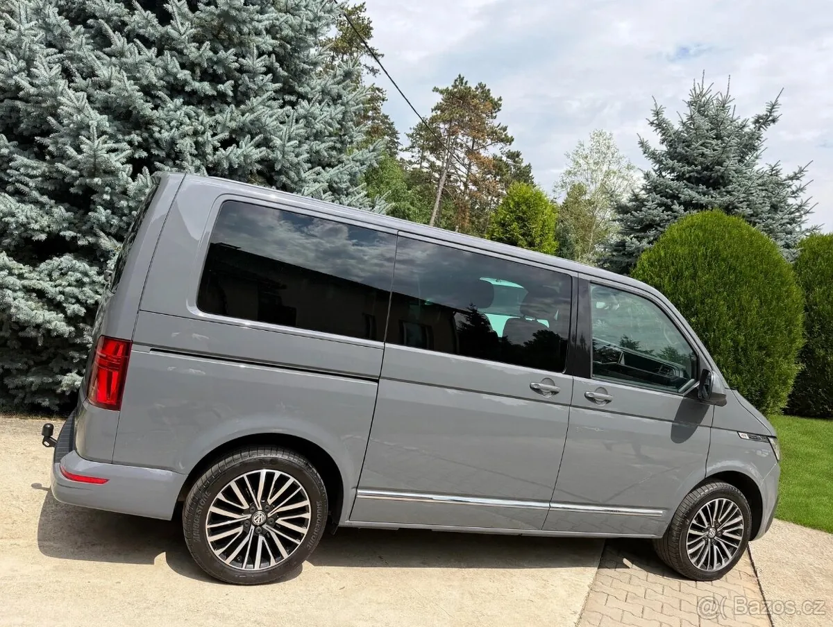 Volkswagen Multivan 2022 photo 2