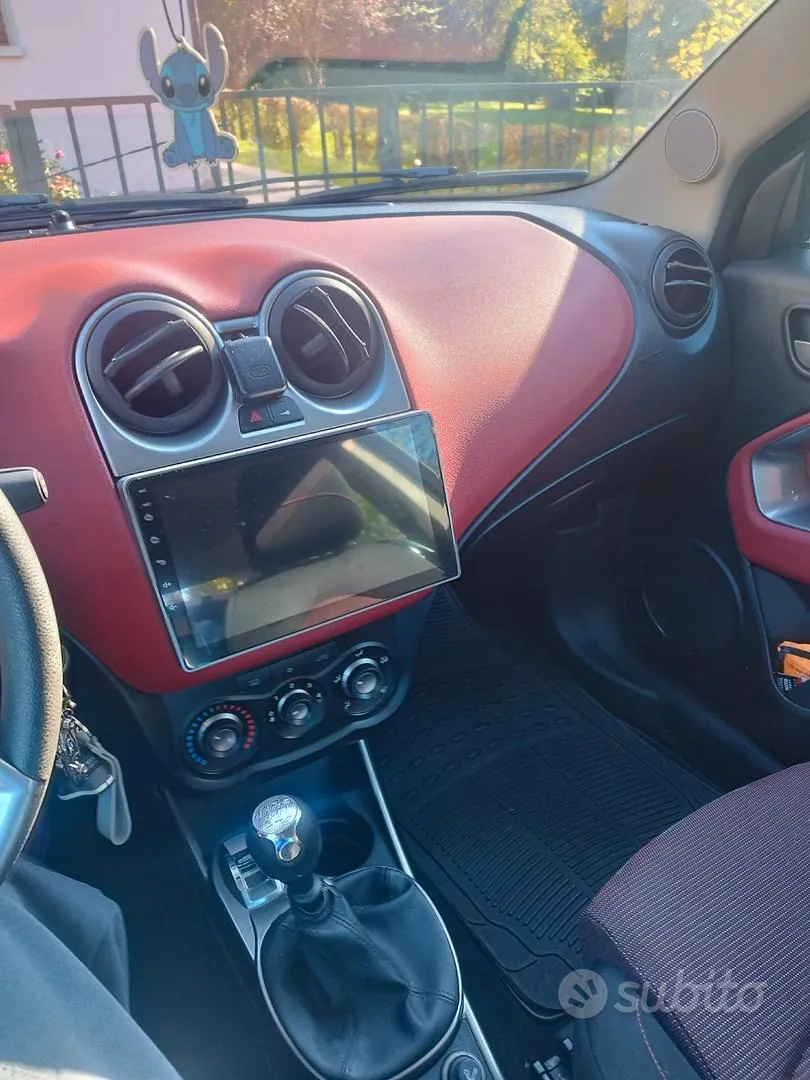 Alfa Romeo Mito 2010 photo 5