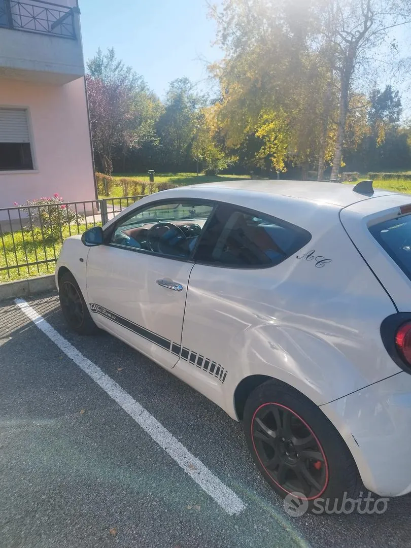 Alfa Romeo Mito 2010 photo 2