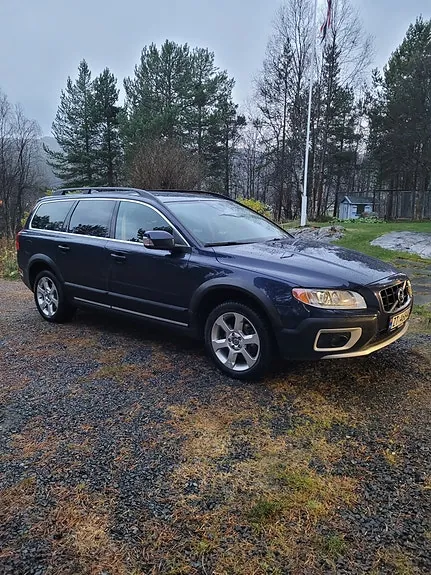 Volvo Xc70 2012 photo 2