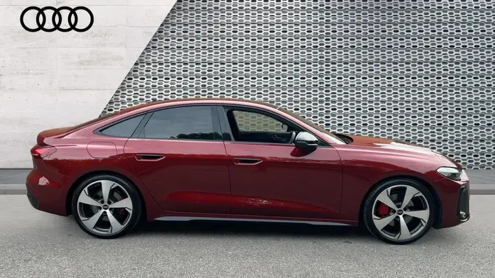 Audi A5 2025 photo 4