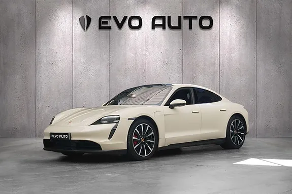 Porsche Taycan 4S